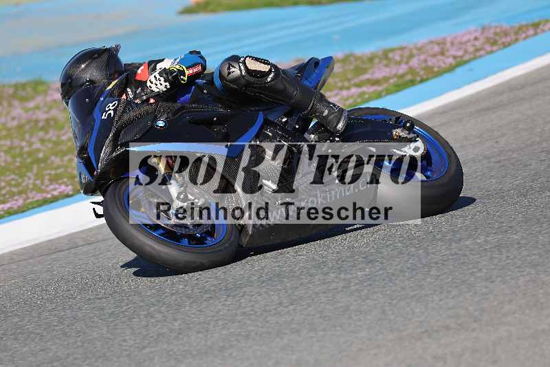 /02 28.-31.01.2025 Moto Center Thun Jerez/blau-blue/58